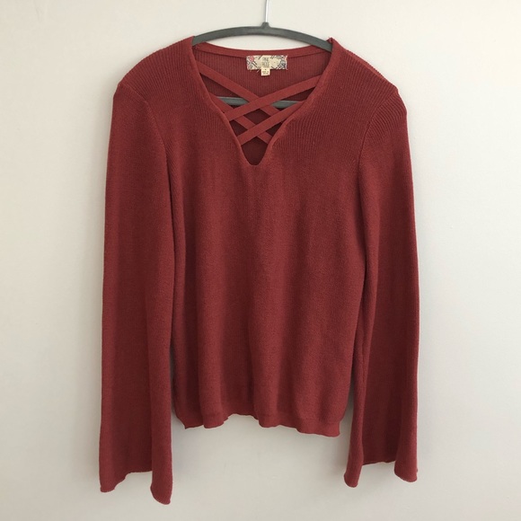 Pink Rose Sweater - Picture 2 of 4